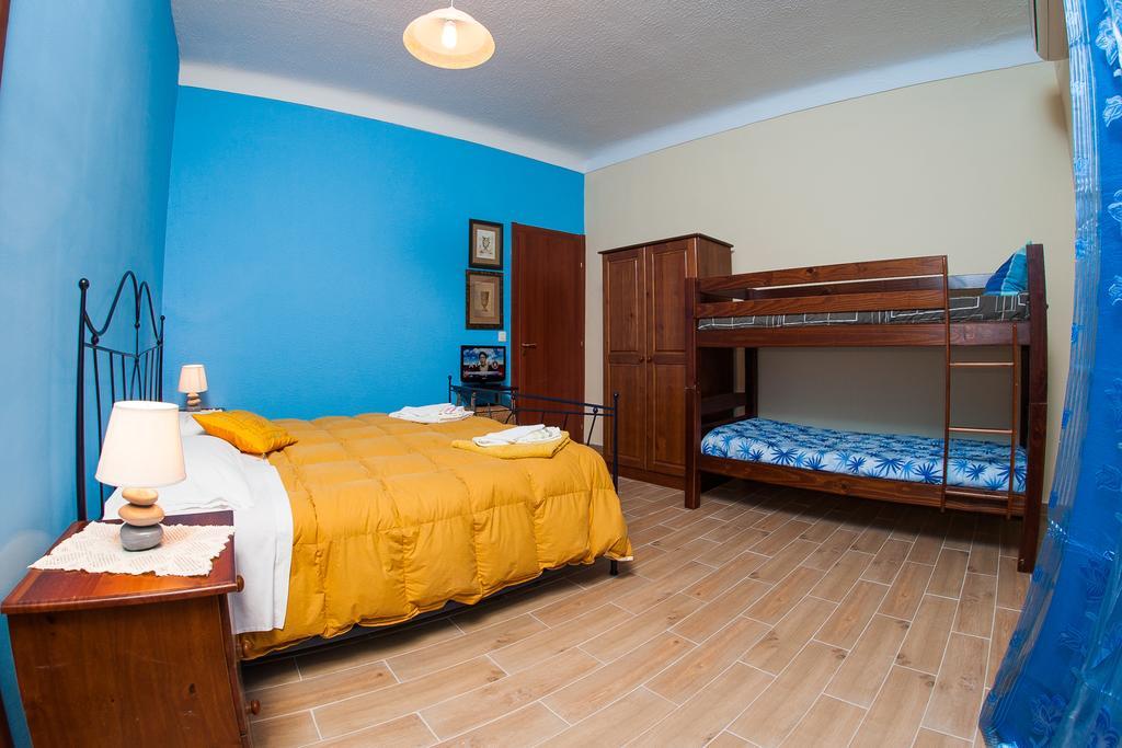 Umberto 33 Bed & Breakfast Piazza Armerina Phòng bức ảnh